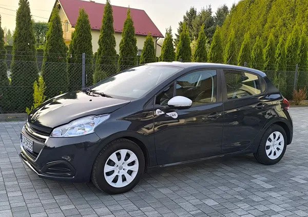 nisko Peugeot 208 cena 29900 przebieg: 149000, rok produkcji 2016 z Nisko